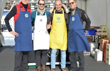 Hands-on Einsatz bei prächtigem Engadiner - Wetter !